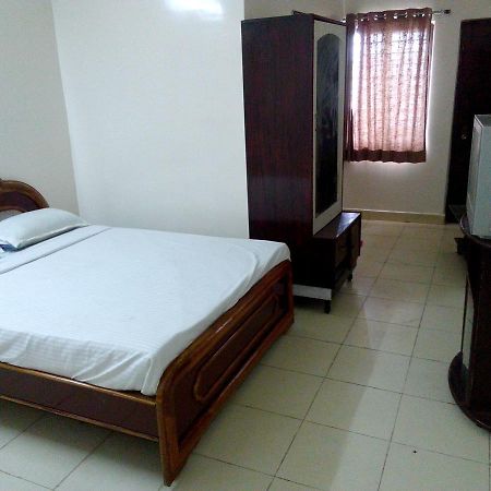 Sahasra Residency Hotel Hyderabad Esterno foto